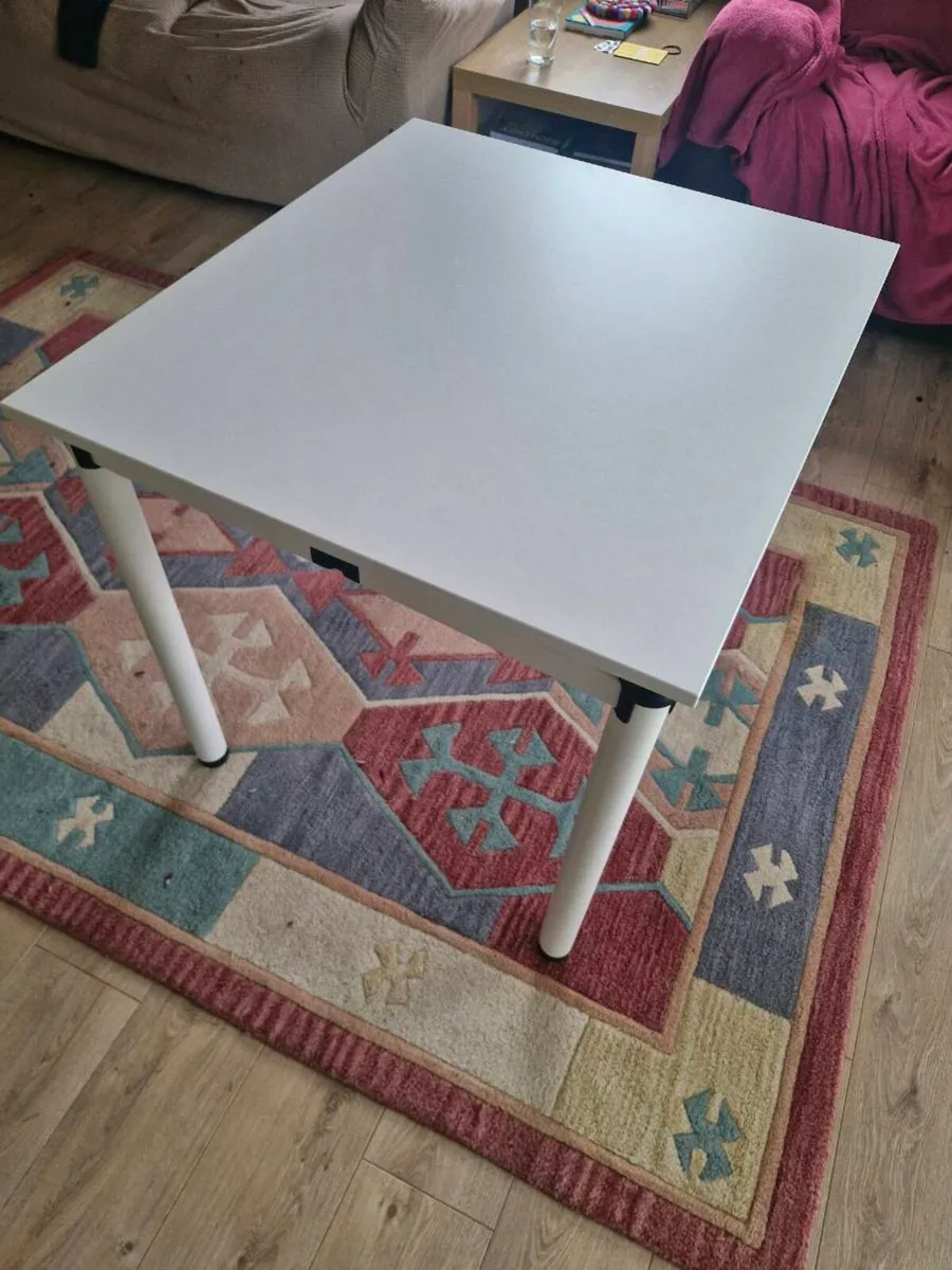 Desk - Image 4