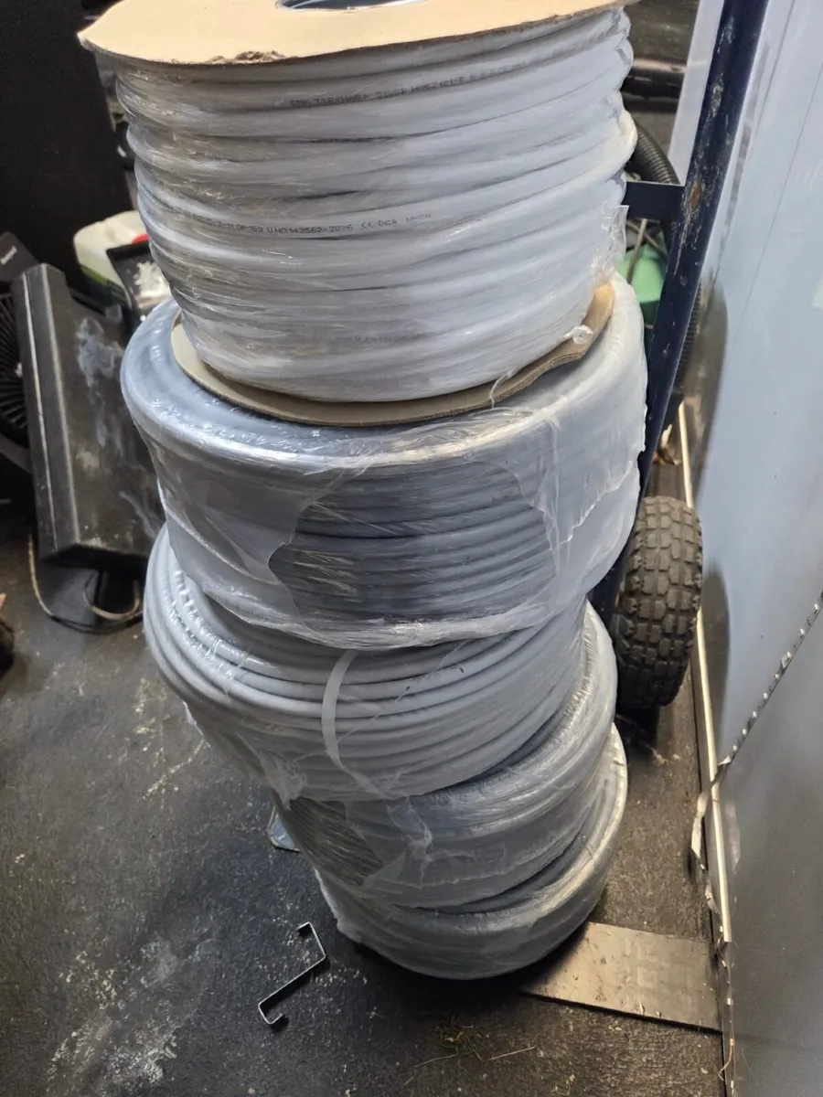 Cable - 5 Rolls - Image 1