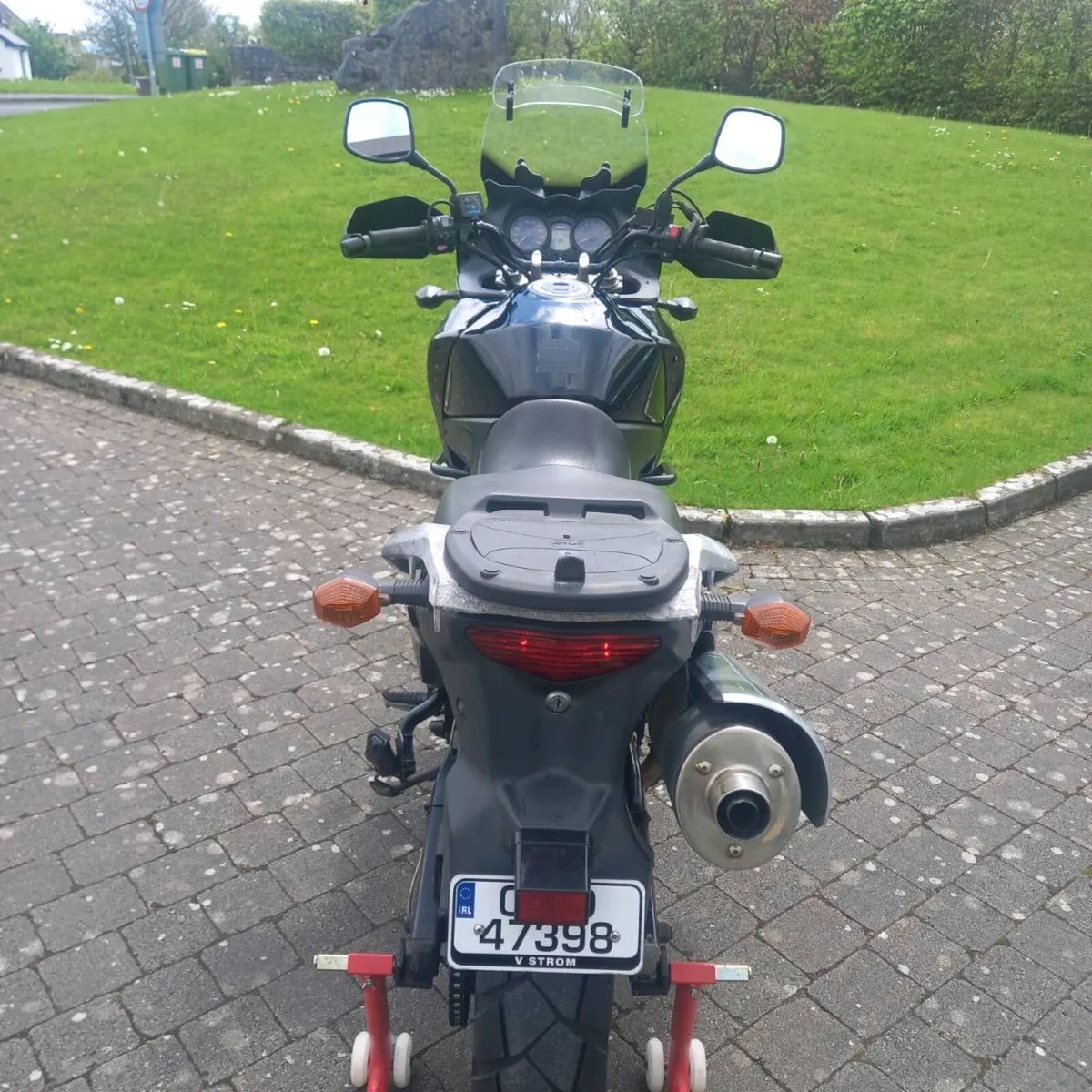 Motorcycle - Image 3