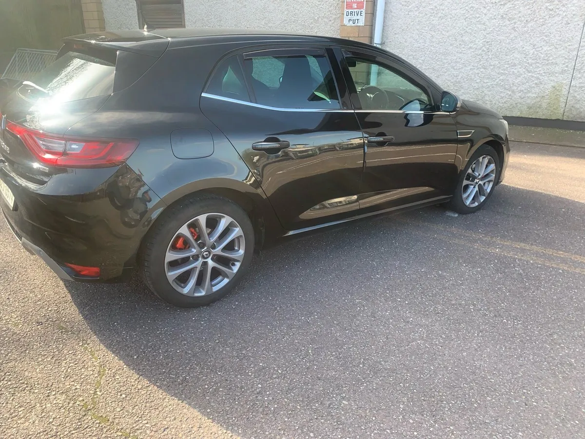 new shape megane gt take laguna coupe trade - Image 1