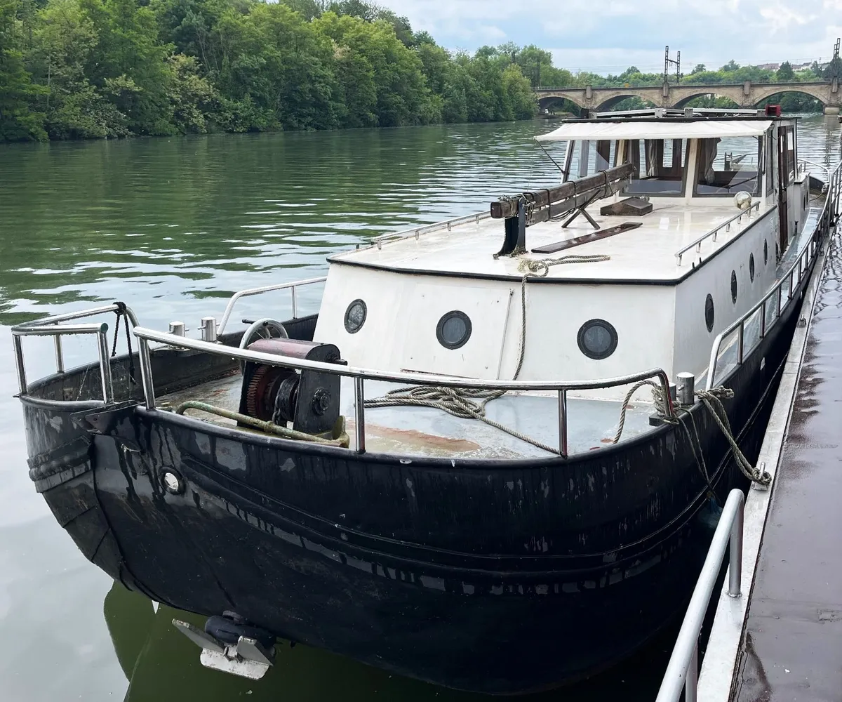 17m. Dutch Barge Project - Image 1