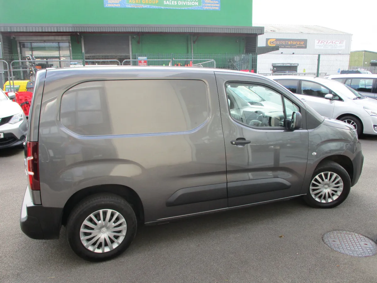 Citroen Berlingo Van  2020 - Image 4