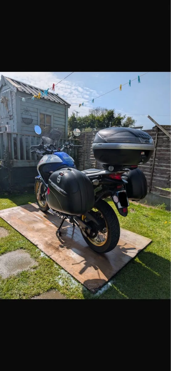 Honda  Transalp XL700V - Image 2