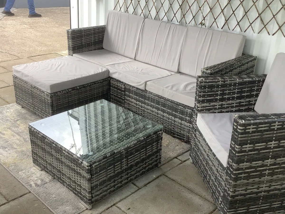 Grey Rattan garden furniture set - Image 1