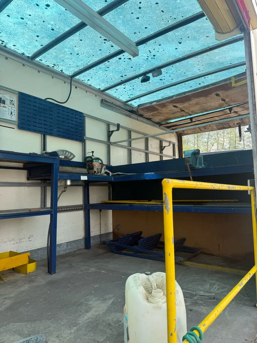 Workshop truck - Image 4