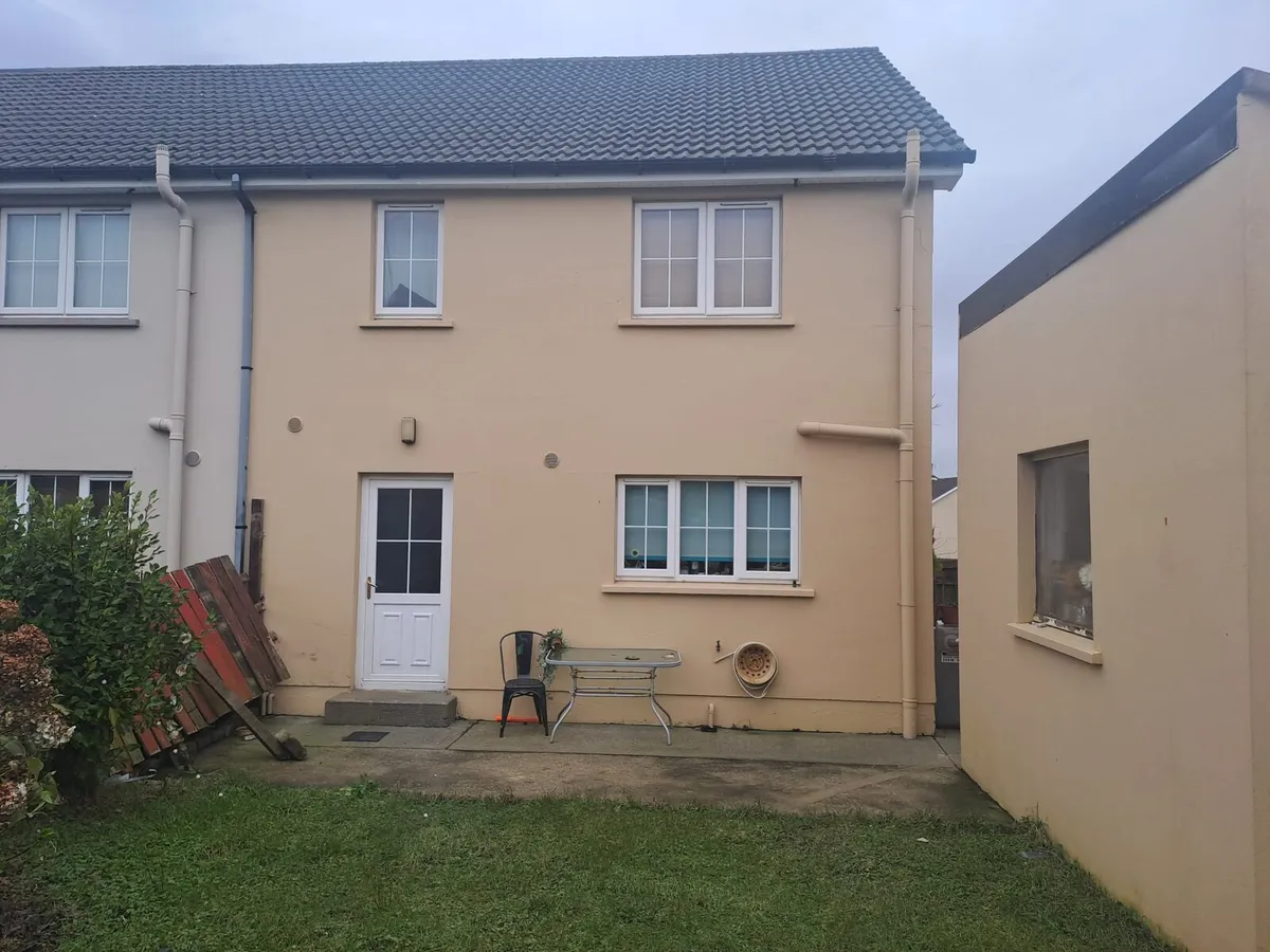 3-Bedroom Semi-Detached House for Rent Letterkenny - Image 3
