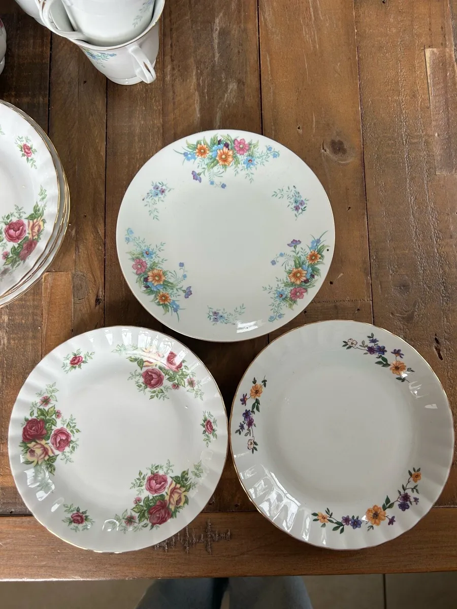 China tea set - Image 2