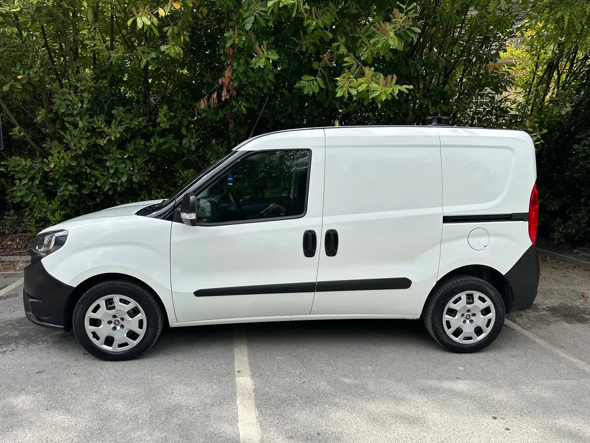 2018 FIAT DOBLO CARGO SWB 1.3 95HP - Image 2