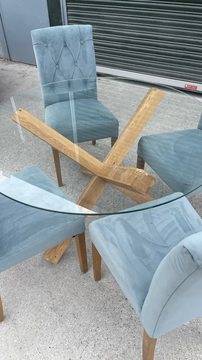 Dinning table - Image 2