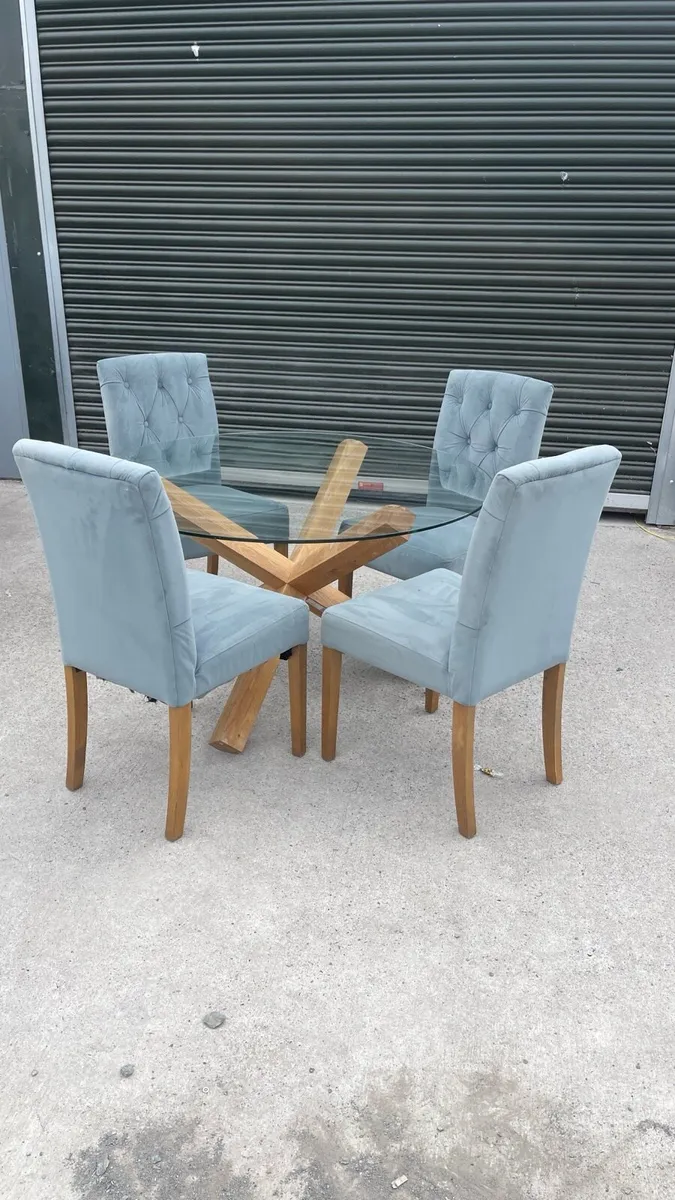Dinning table - Image 3