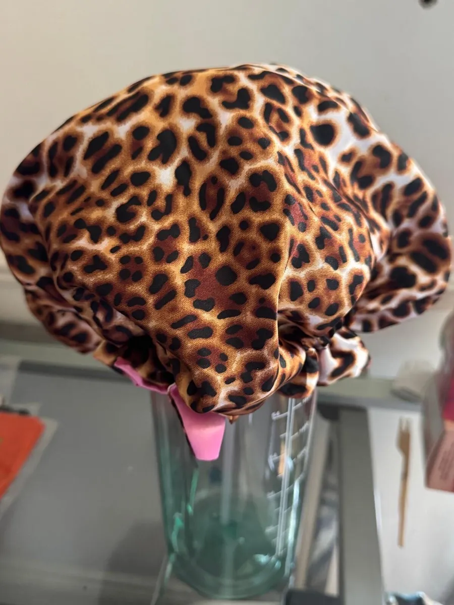 Cap, Bonnet and Scarfs for Sale - Image 4