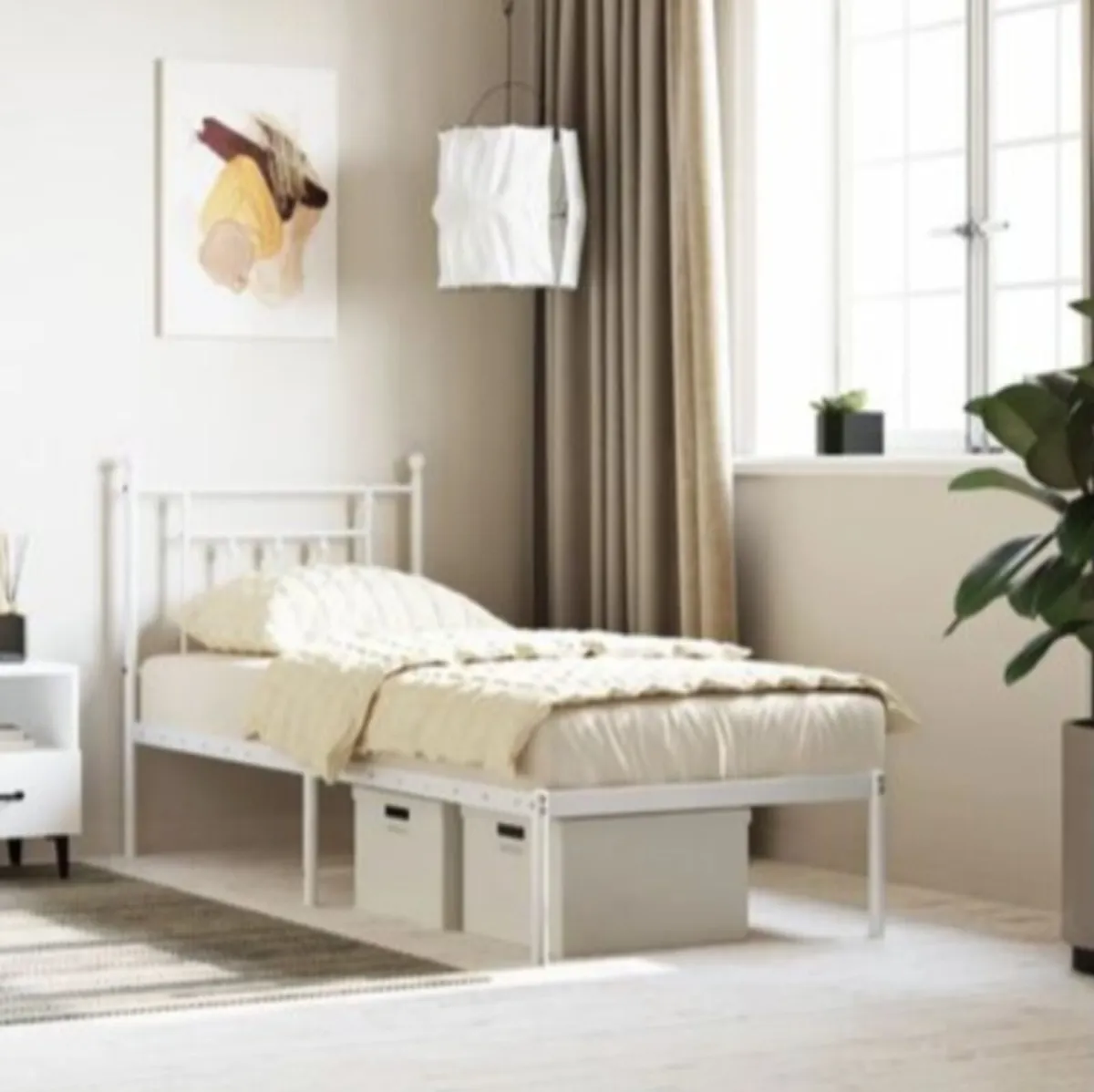 Bed - Image 1