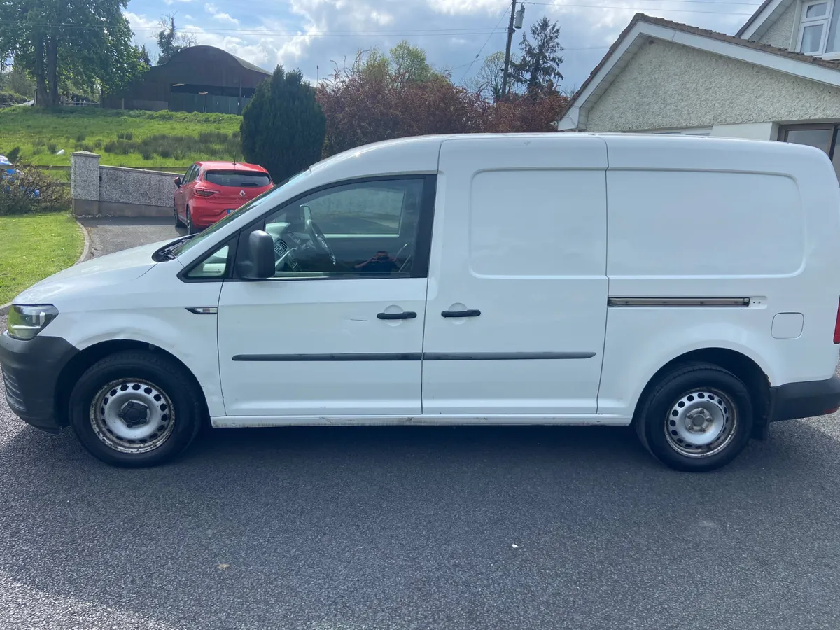 Volkswagen Caddy 2019 2.0td - Image 1