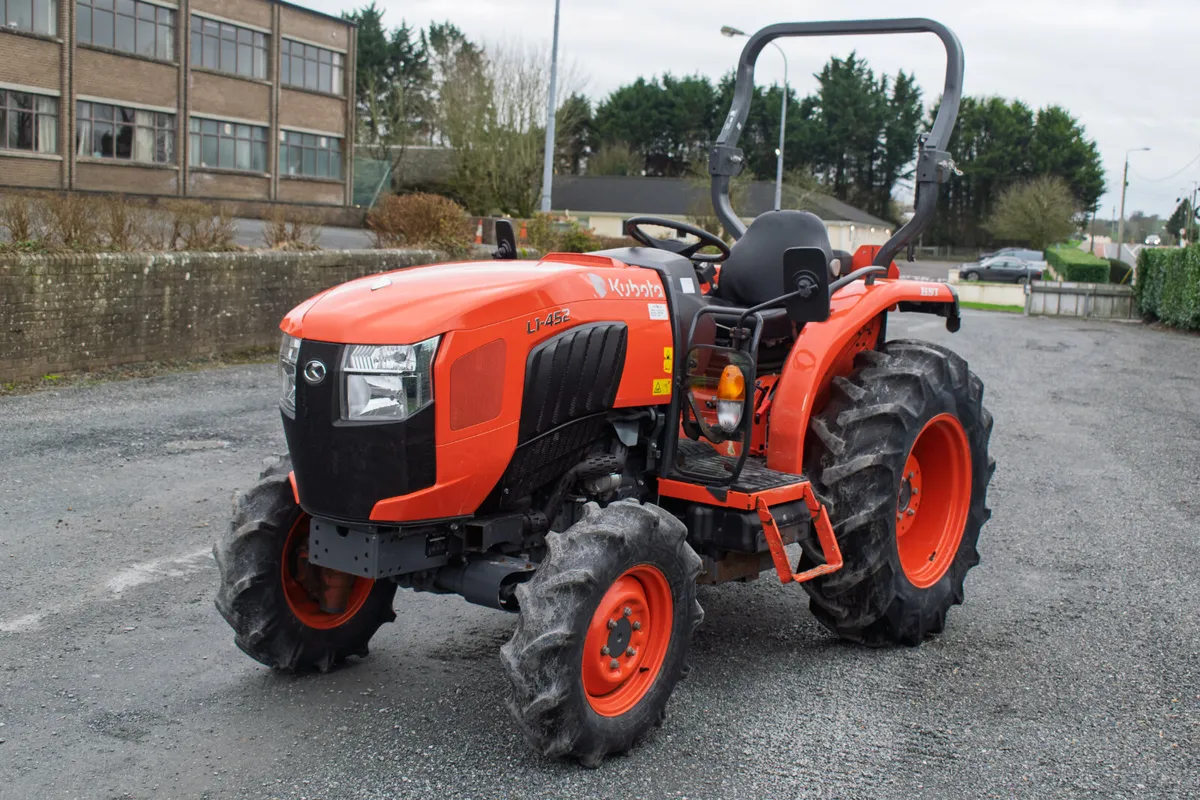 2023 Kubota L1-452 - Image 1