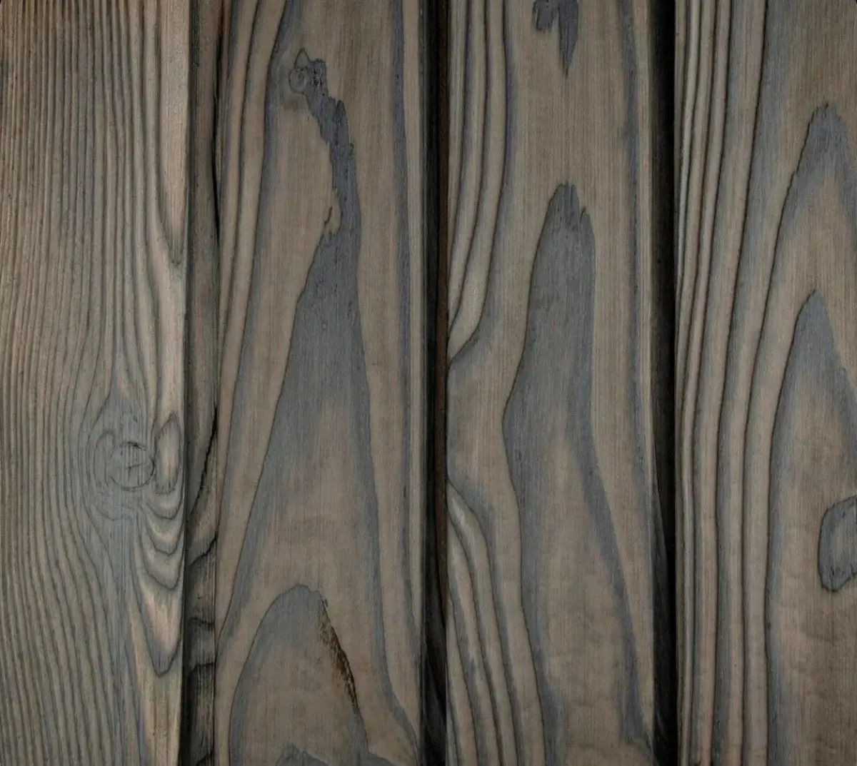 Charred larch timber (shou sugi ban / yakisugi) - Image 3