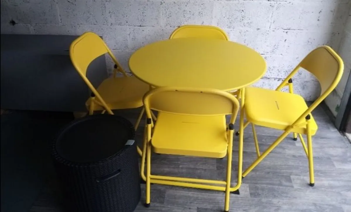 Metal Table and Chairs - Image 1