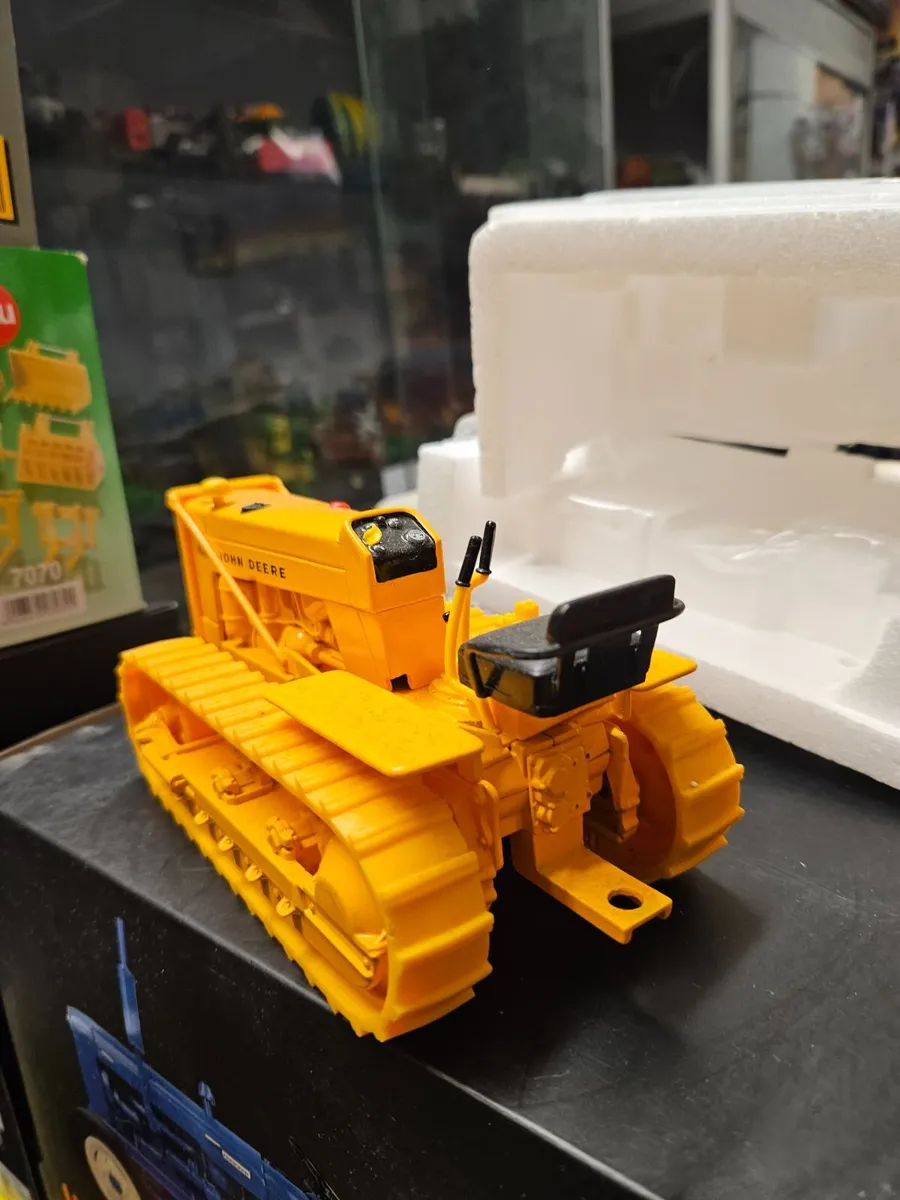 Britain's ERTL John Deere Tractor 1.16 - Image 3
