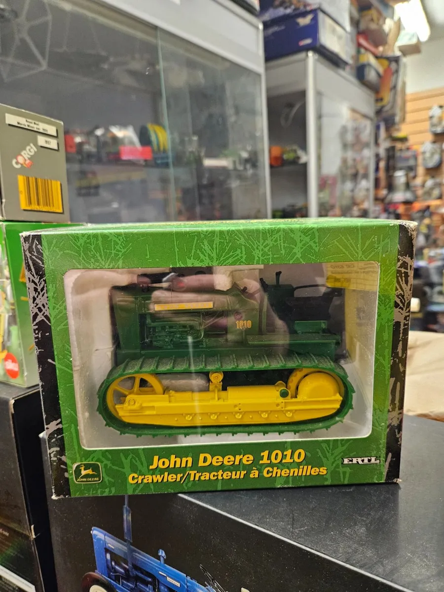 Britain's ERTL John Deere Tractor 1.16 - Image 1