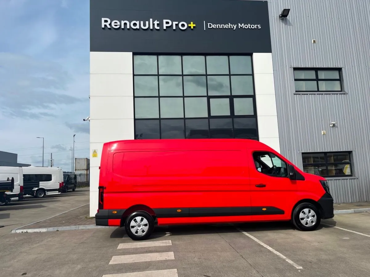 Renault Master LM35 130 Start with retail pack - Image 3