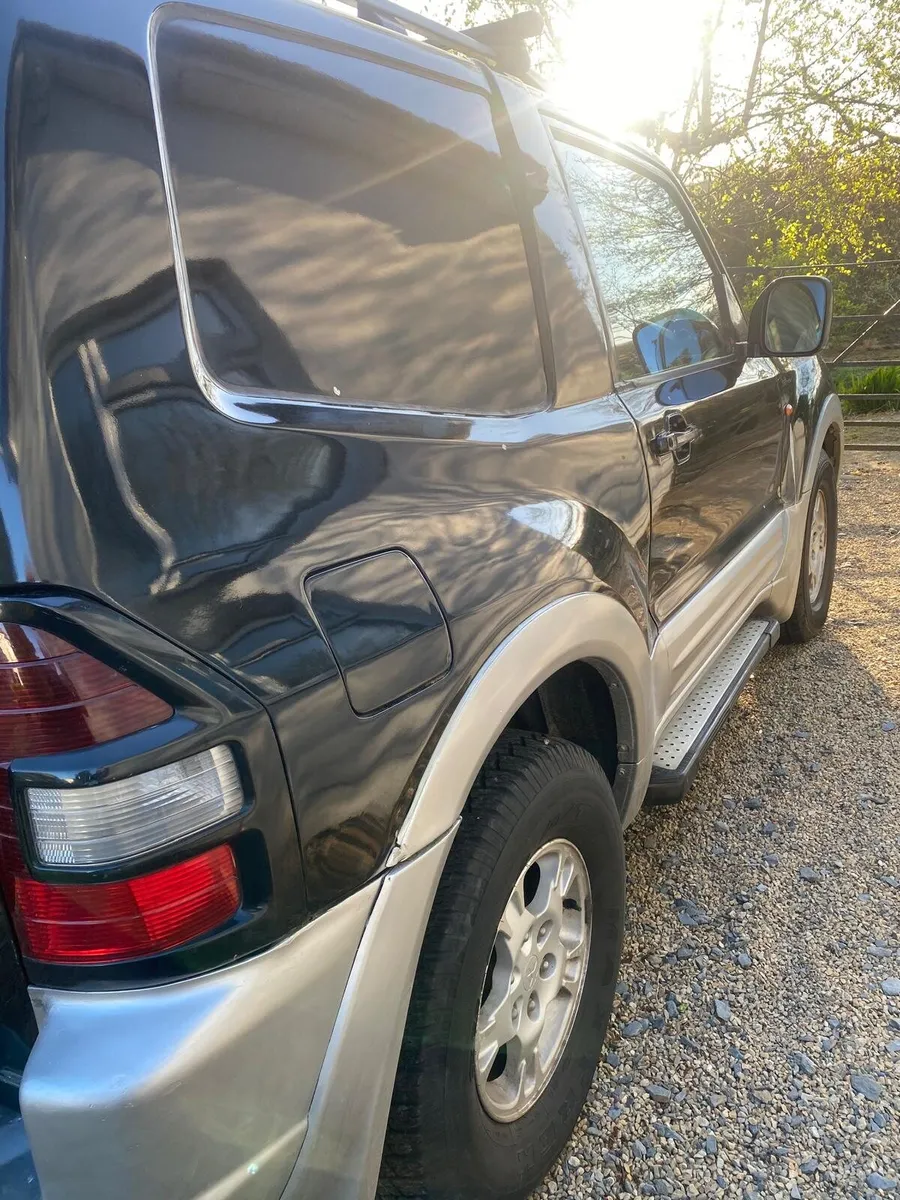 Mitsubisi Pajero - Image 2