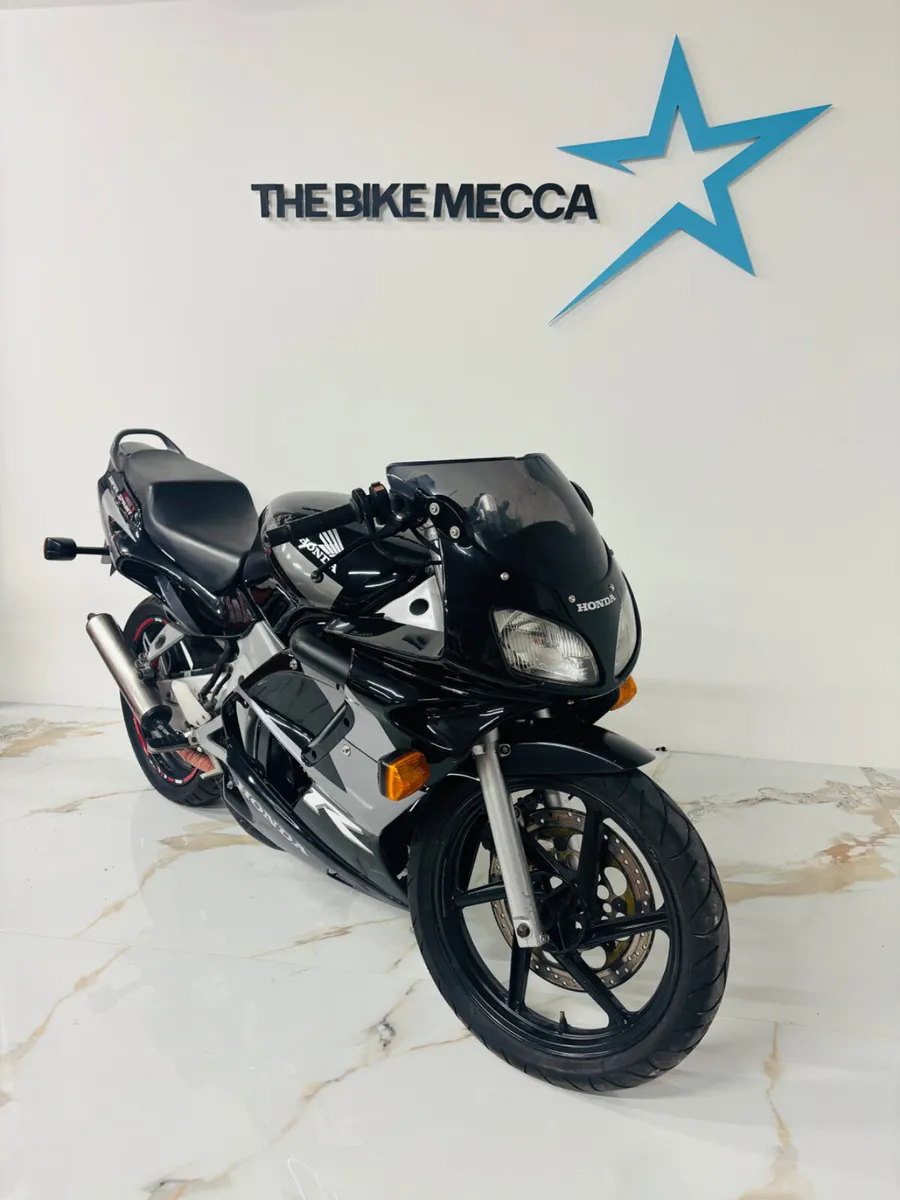 Honda nsr125 - Image 2