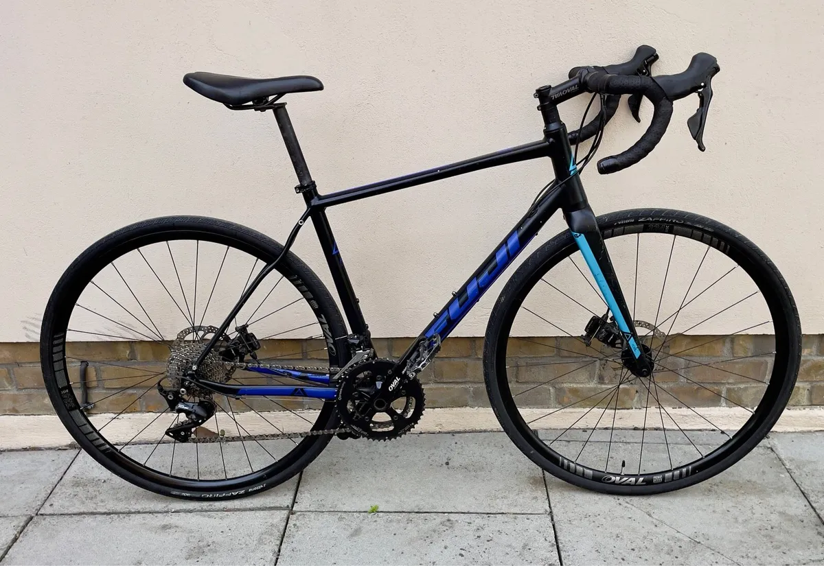 Fuji Sportif 1.3 Disc Road Bike - Size 54 - Image 1