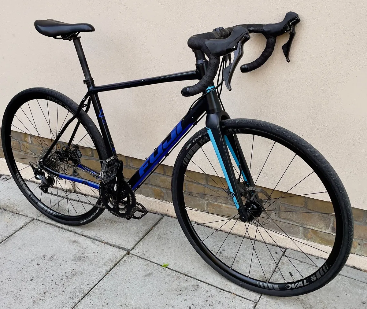 Fuji Sportif 1.3 Disc Road Bike - Size 54 - Image 2