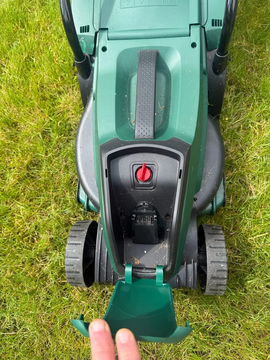 Electric Lawnmower - Image 2