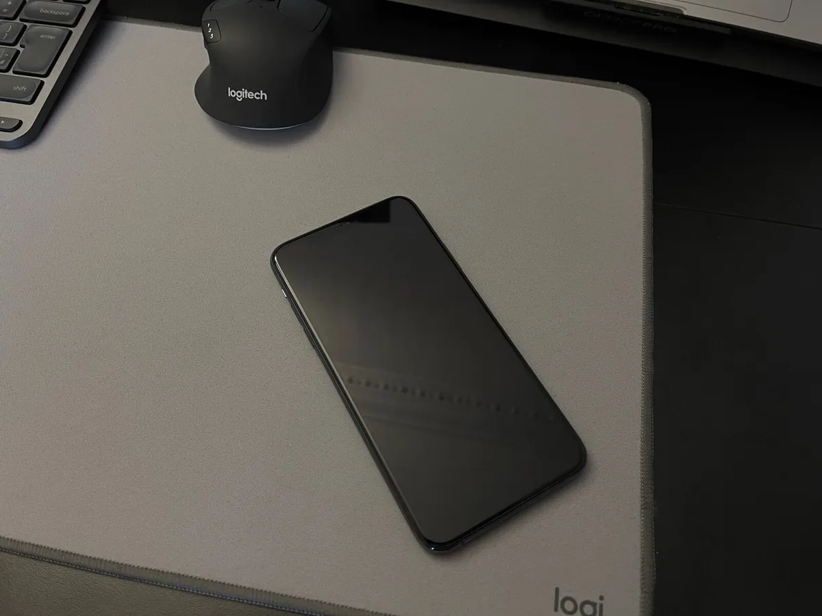 Iphone 11 pro max 256gb - Image 2