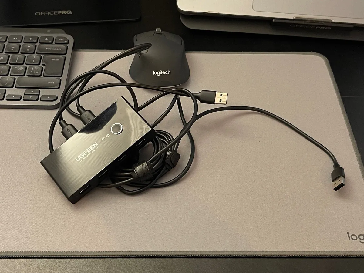 Ugreen USB switch 4 devices - Image 2