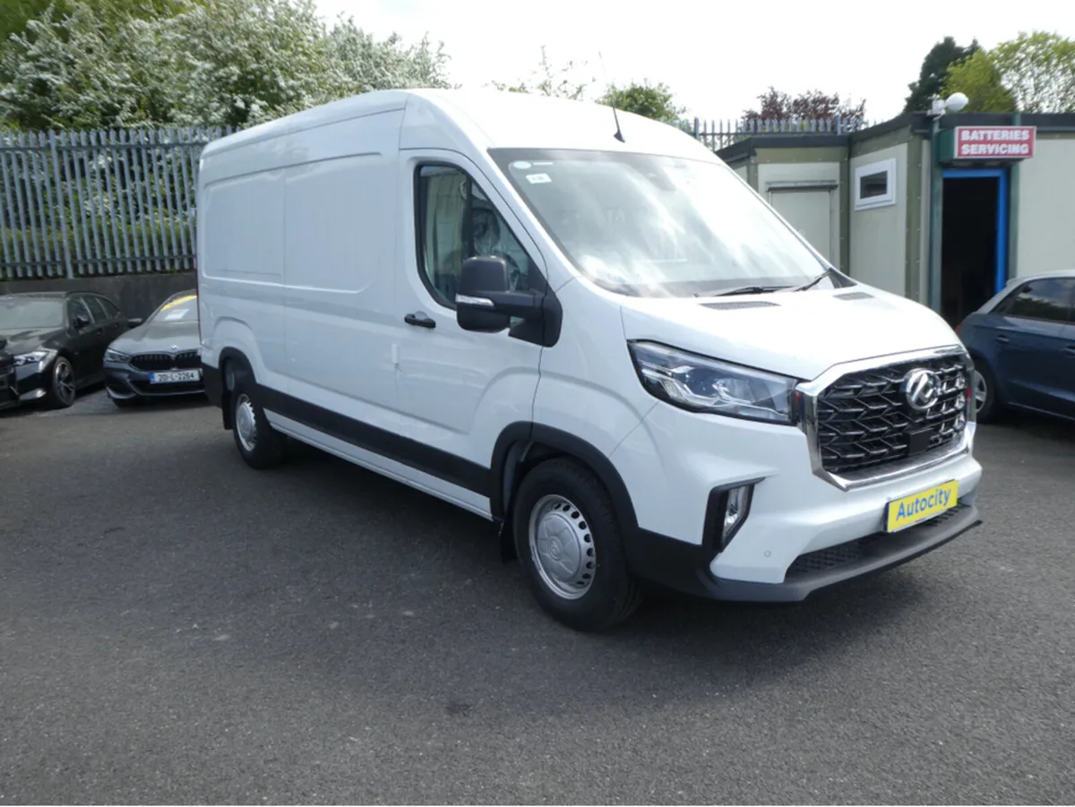 Maxus DELIVER 9 Maxus Deliver 9 Base - Image 1