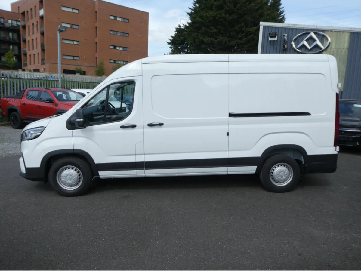 Maxus DELIVER 9 Maxus Deliver 9 Base - Image 4