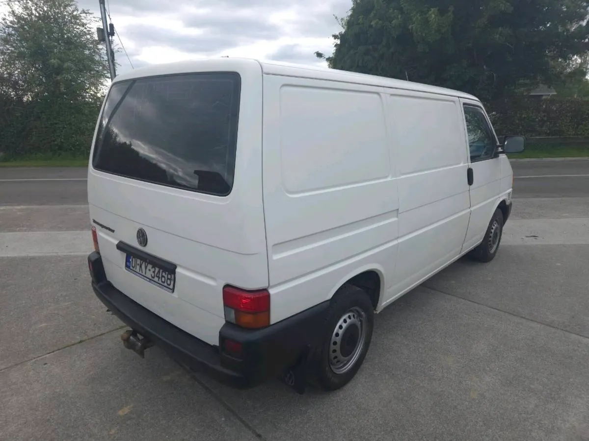 VOLKSWAGEN TRANSPORTER 1.9 TDI CVRT - Image 2