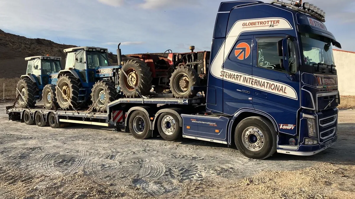 WE BUY TRACTORS - Image 4