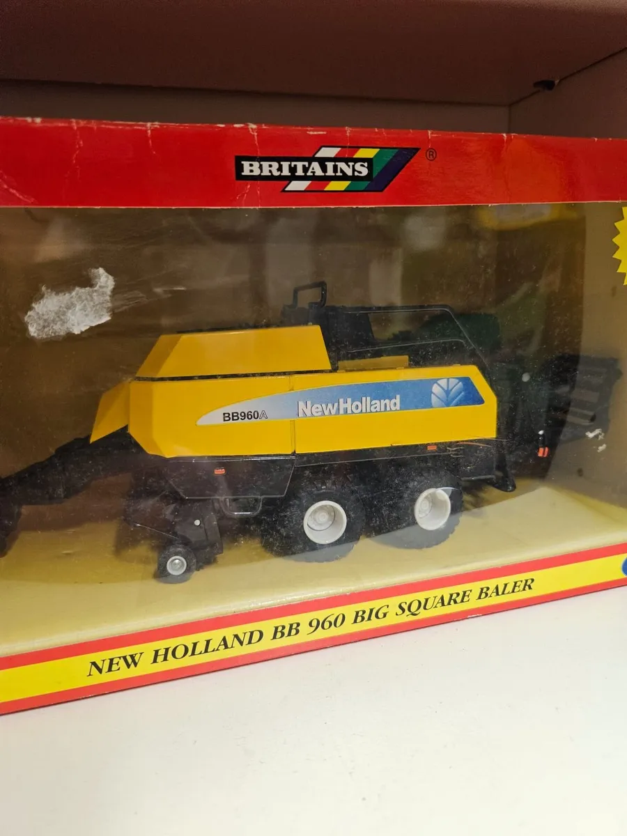 Britain's Farm Square Baler - Image 2