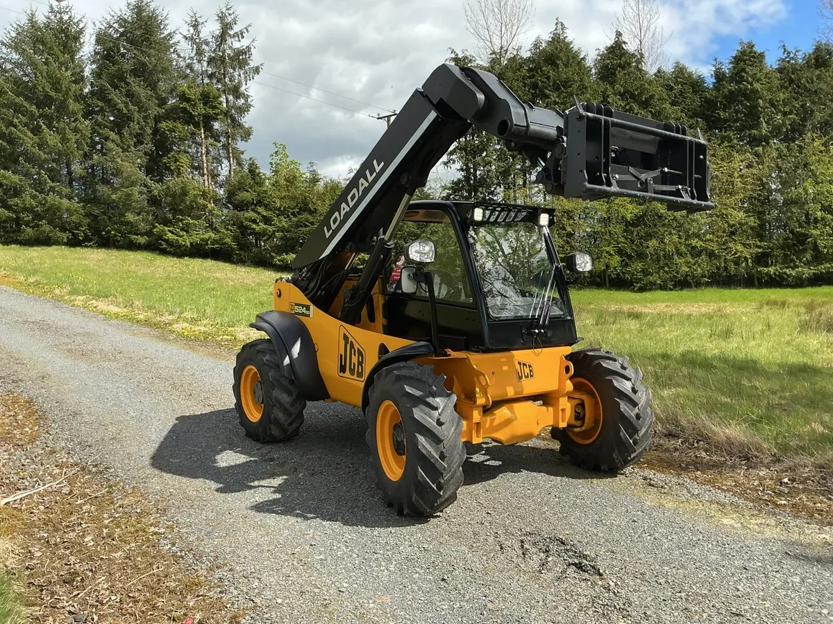 JCB 524-50 c/w euro brackets - Image 1