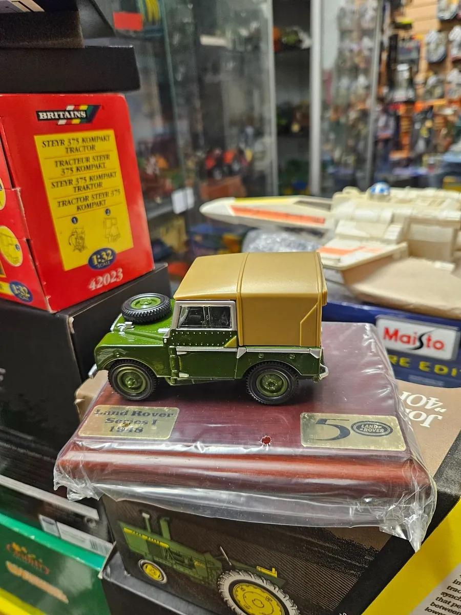 Britain's Landrover - Image 2