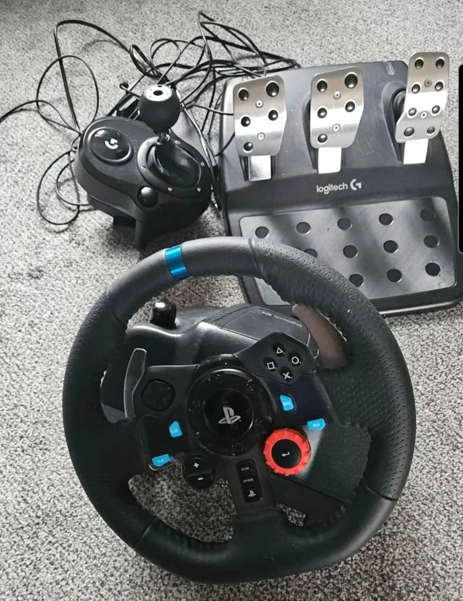 Logitech G29 Racing Steering Wheel  + Gear Shifter - Image 2