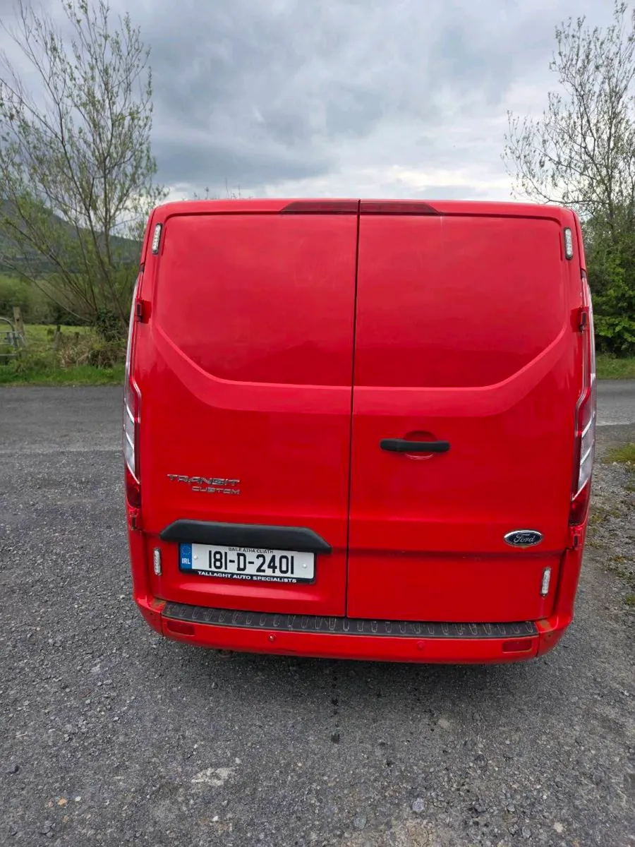 Van - Image 3