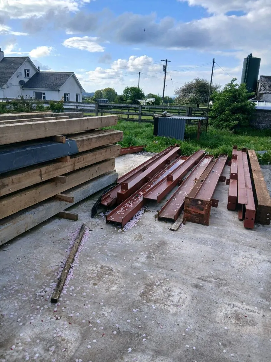 Shed - Image 2