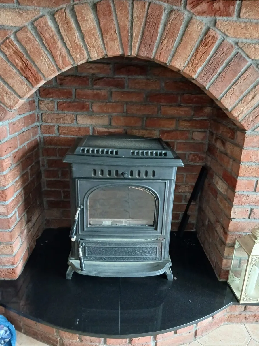 Stove - Image 1