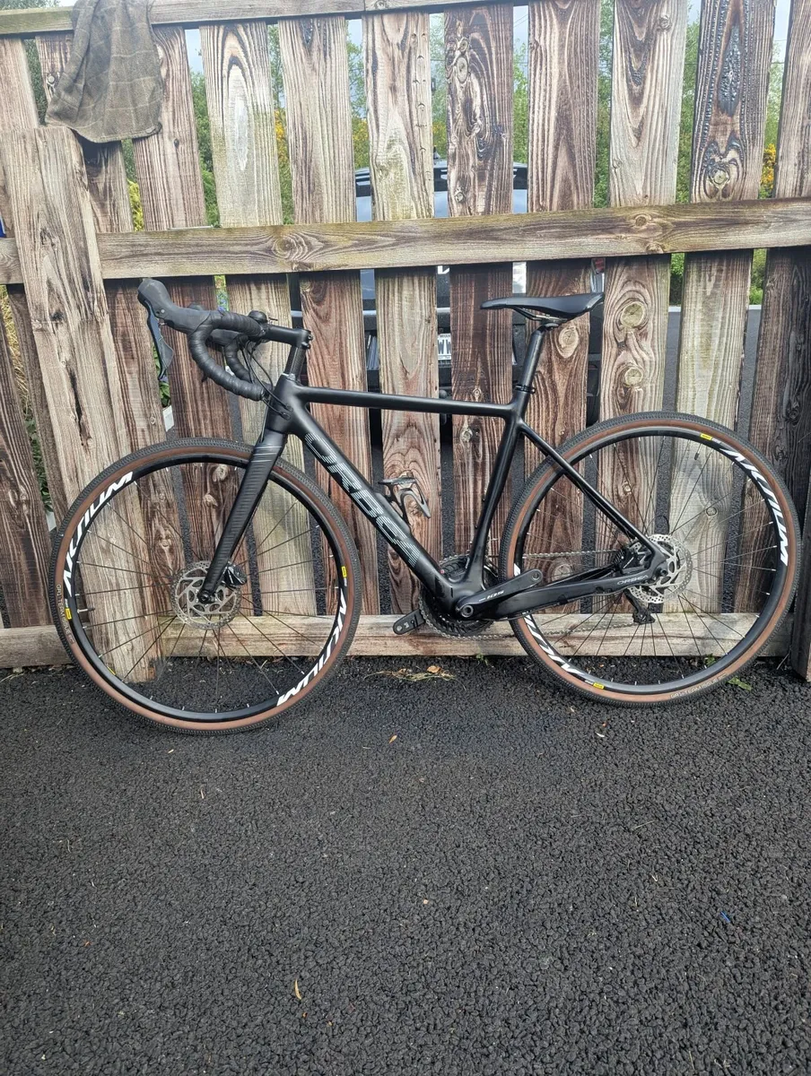 High end Electric Orbea Gain Road Bike - Image 2
