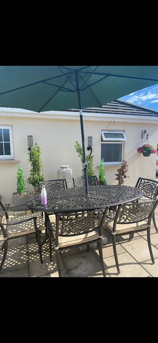 Garden 6 Seater Dining Suite - Image 1