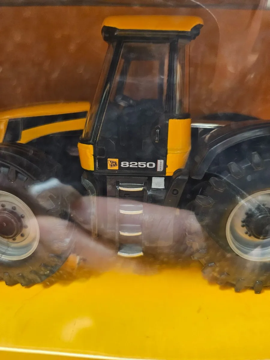Britain's JCB Fastrac - Image 2