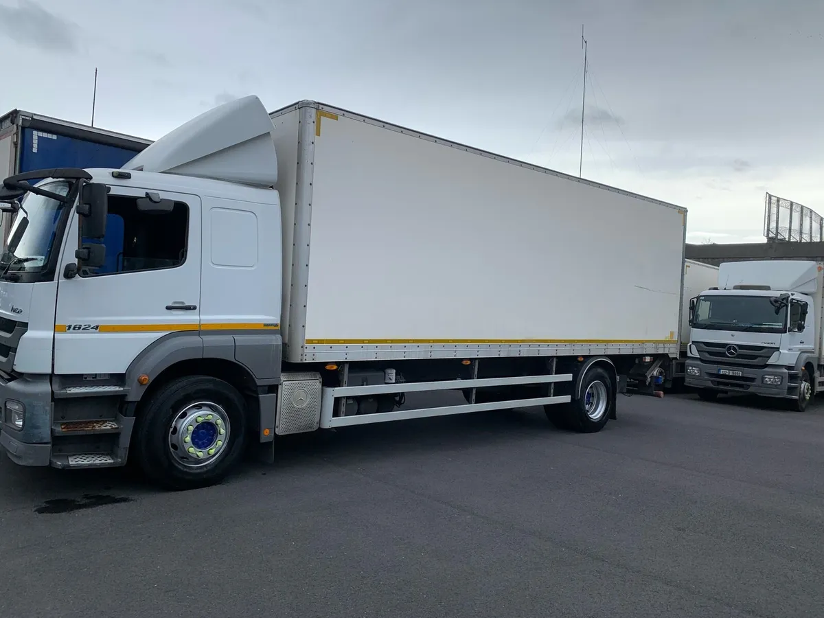 Mercedes axor 1824 - Image 1