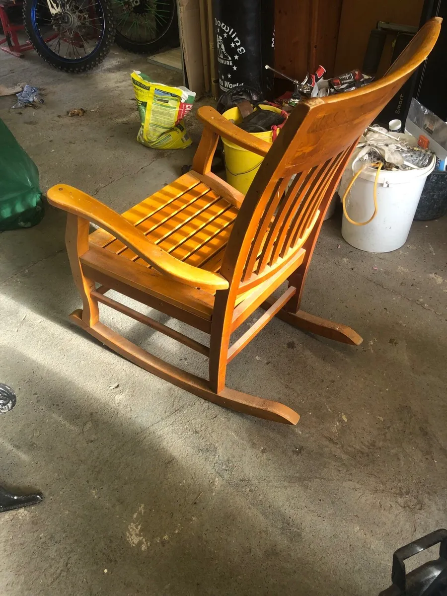 Rocking chair - Image 1