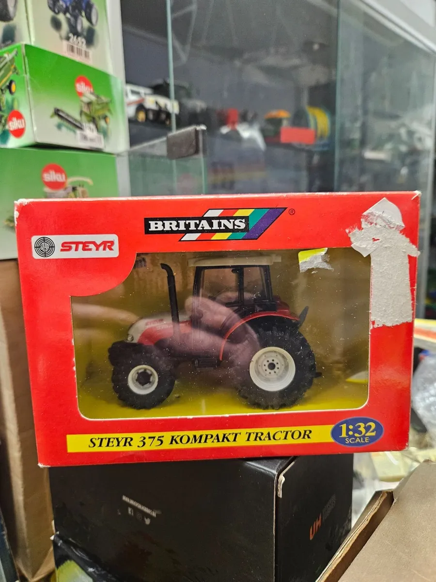 Britain's Steyr Tractor - Image 1