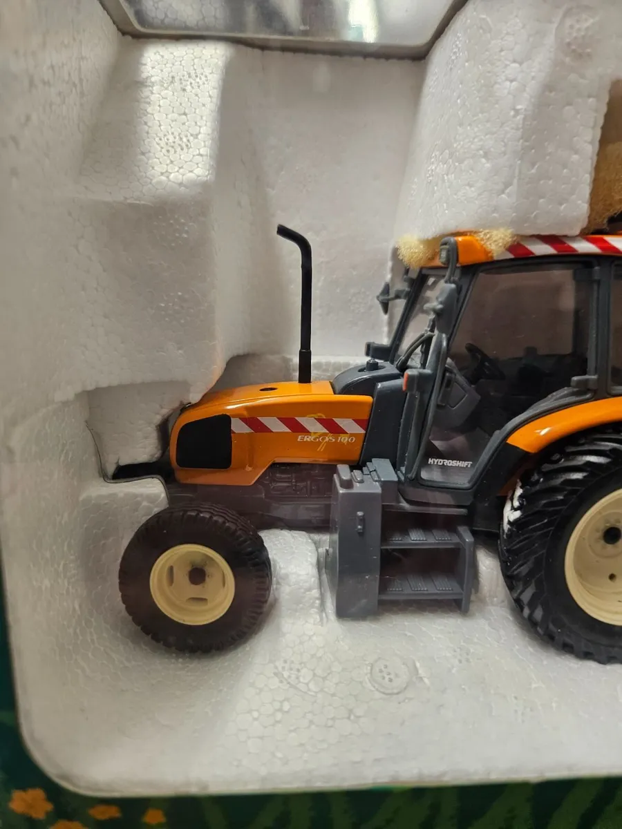 Britain's Universal Hobbies Renault Ergos Side Mow - Image 2