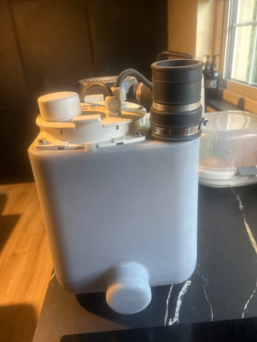 Saniflo macerator - Image 2