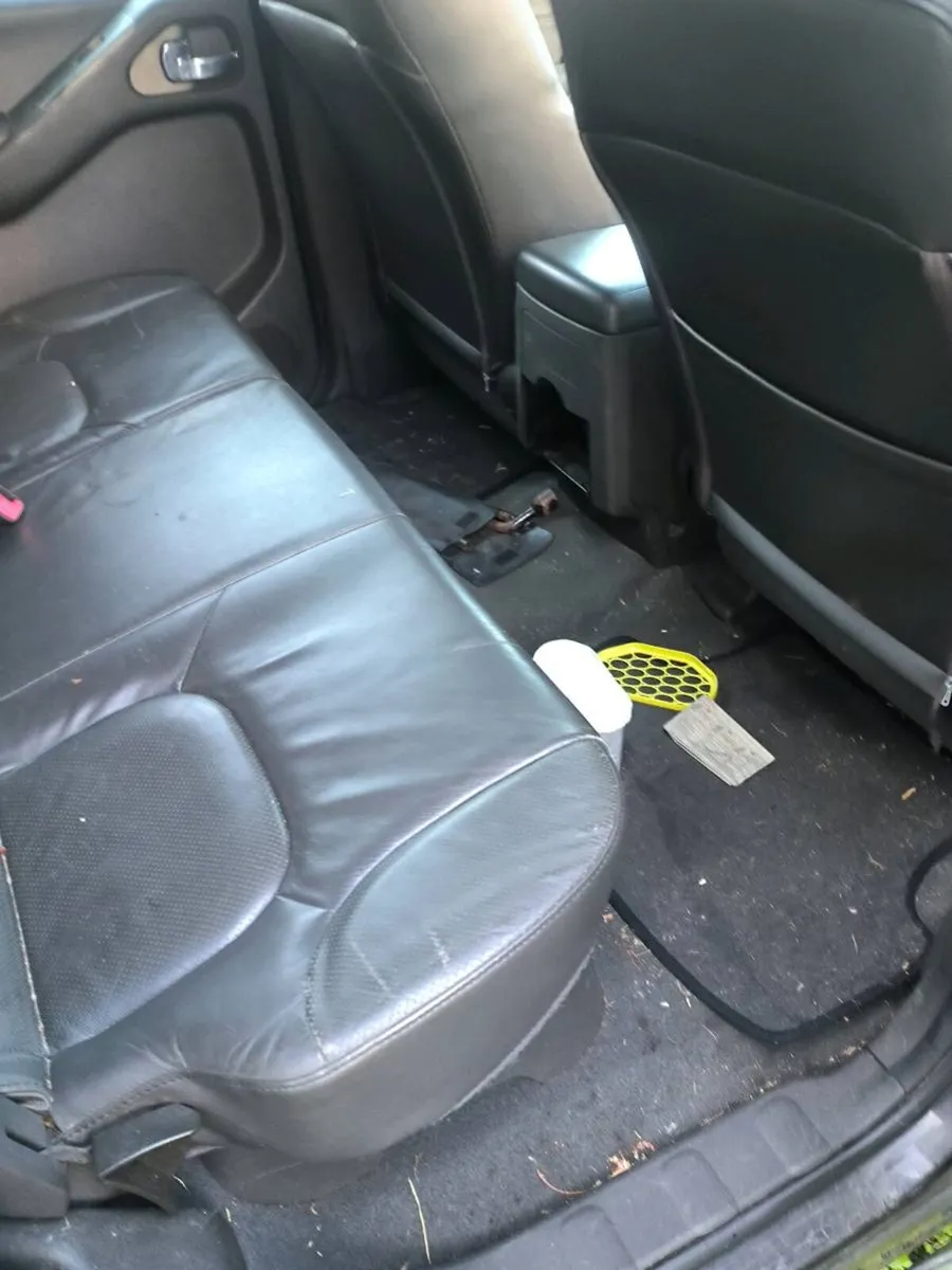 Nissan Navara and pathfinder parts - Image 4